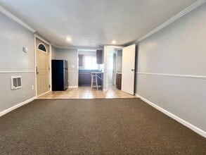 204 S Main St in Middletown, CT - Building Photo - Building Photo