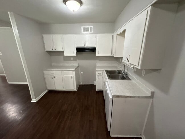3213 Keystone Ave in Memphis, TN - Building Photo - Building Photo