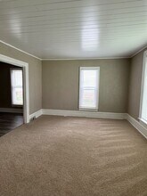 318 E Walnut St in Mankato, MN - Building Photo - Building Photo