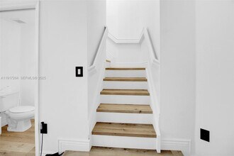 4362 NW 114th Path in Doral, FL - Foto de edificio - Building Photo