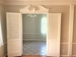 225 S Gale Dr in Beverly Hills, CA - Building Photo - Building Photo