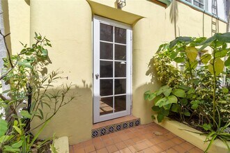 1605 Euclid Ave in Miami Beach, FL - Building Photo - Building Photo