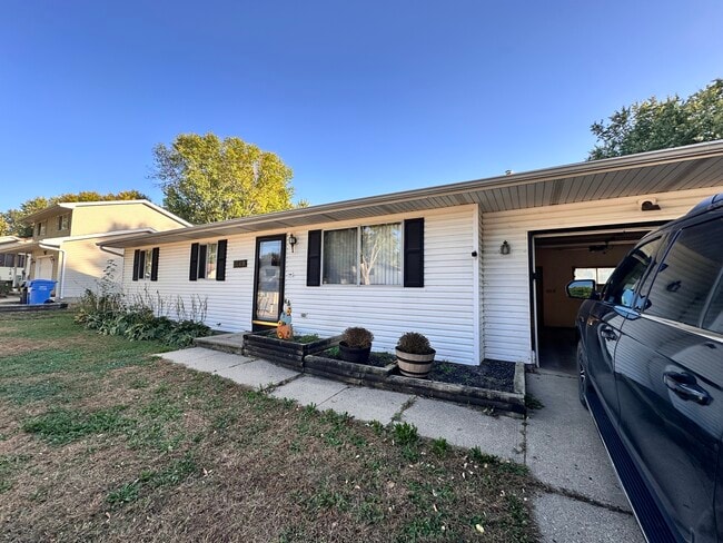 property at 1140 Adler Dr