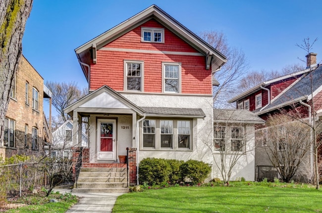 property at 1211 Cleveland St