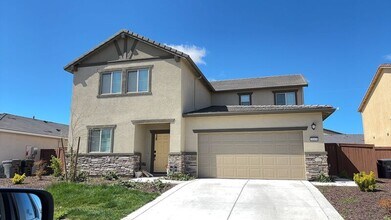 3113 Newfoundland Dr in Roseville, CA - Building Photo - Building Photo