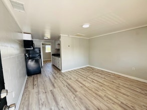 314 7th Ave NE in Ruskin, FL - Building Photo - Building Photo