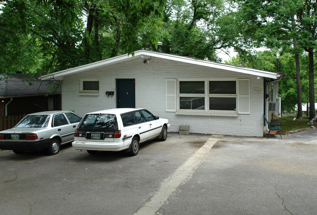 1906 Blair Blvd in Nashville, TN - Building Photo