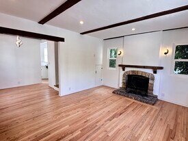 2108 S Beverly Glen Blvd, Unit 2108 in Los Angeles, CA - Building Photo