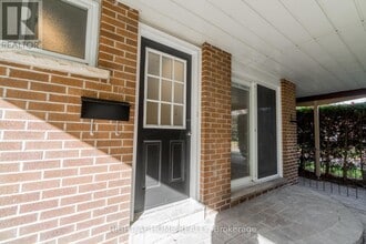 899 Florell Dr in Oshawa, ON - Building Photo - Building Photo