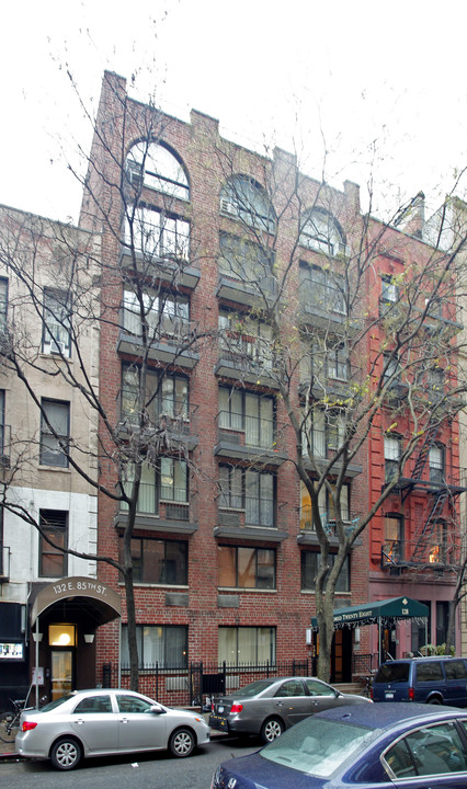 128 East 85th Street in New York, NY - Building Photo