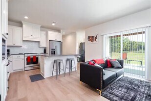 7625 S Xenophon Ave in Tulsa, OK - Building Photo