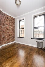 325 E 5th St in New York, NY - Building Photo - Building Photo