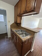 2809 W Shaw St in Tyler, TX - Building Photo - Building Photo