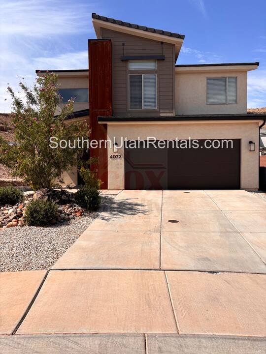 4072 Phobos Ln in Saint George, UT - Building Photo