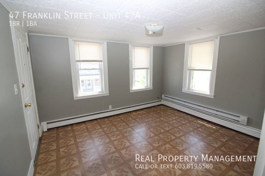 47 Franklin St in Somersworth, NH - Building Photo