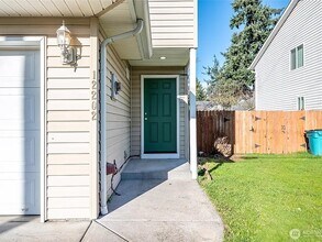 12202 NE 39th St in Vancouver, WA - Building Photo - Building Photo