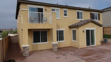 1242 Bellingham Dr in Oceanside, CA - Building Photo - Building Photo