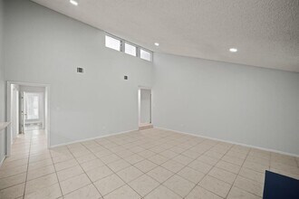 22202 Cimarron Pkwy in Katy, TX - Building Photo - Building Photo