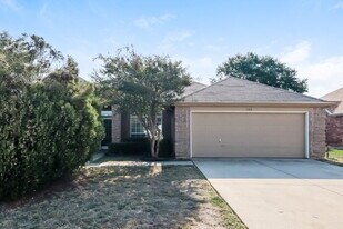 742 River Oak Way in Lake Dallas, TX - Building Photo