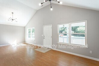 2005 S Lyerly St in Chattanooga, TN - Building Photo - Building Photo