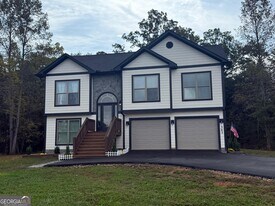 363 Bayside Ln in Blairsville, GA - Building Photo