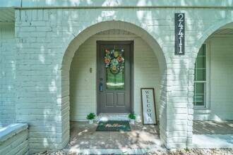 24411 Pine Canyon Dr in Spring, TX - Building Photo - Building Photo