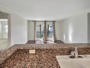 19413 Opal Ln in Santa Clarita, CA - Building Photo - Building Photo