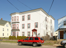154 Hayward St in Manchester, NH - Building Photo
