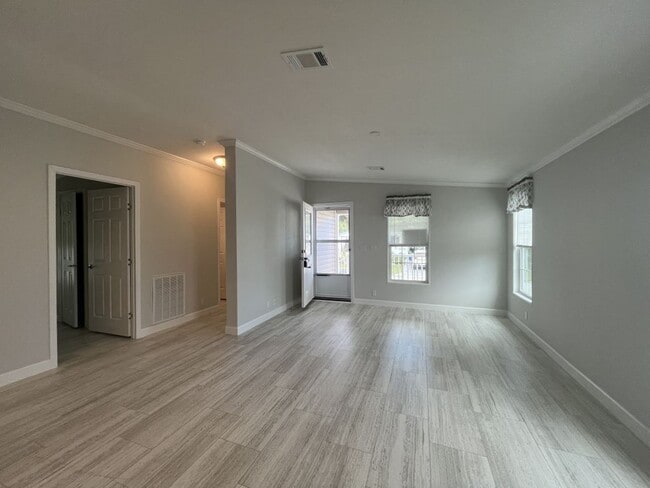 142 Bimini Cay Cir in Vero Beach, FL - Building Photo - Building Photo