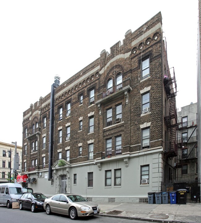 560 Lincoln Pl in Brooklyn, NY - Building Photo - Building Photo