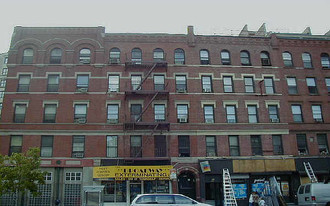 782 Amsterdam Ave in New York, NY - Building Photo
