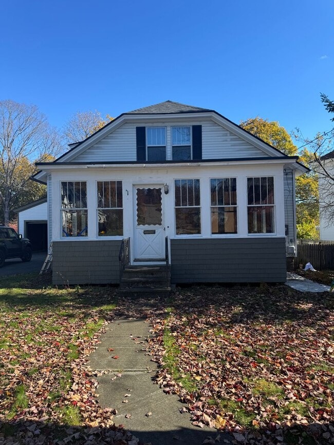 property at 7 Hough St