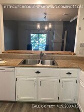 2401 Eilers Ln-Unit -406 in Lodi, CA - Building Photo - Building Photo