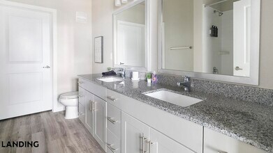 3230 FM 1463, Unit 3304 in Katy, TX - Foto de edificio - Building Photo