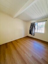 317 S Lark Ellen Ave in West Covina, CA - Foto de edificio - Building Photo