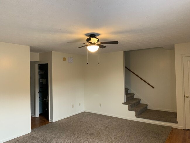 1066 Brandy Ln, Unit Apartment A in Richmond, KY - Building Photo - Building Photo