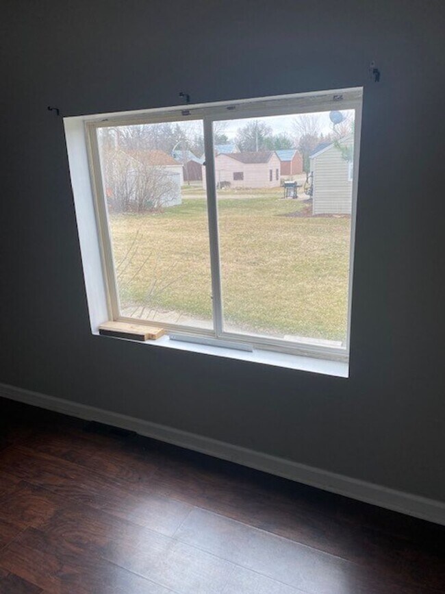 510 6th St SE in Staples, MN - Building Photo - Building Photo