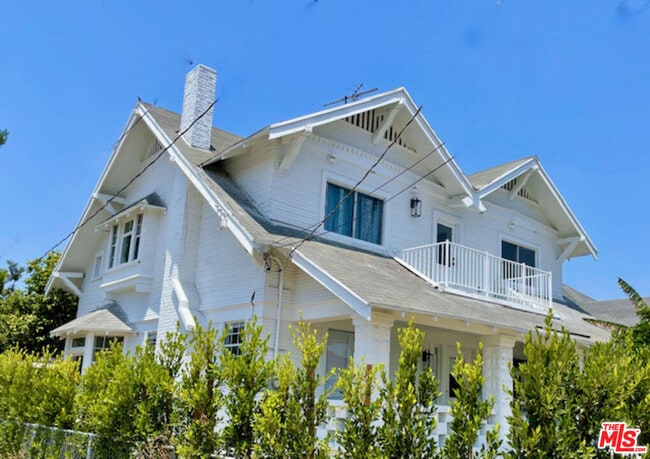 property at 1157 Irolo St