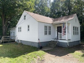 7927 Red Arrow Hwy in Stevensville, MI - Building Photo