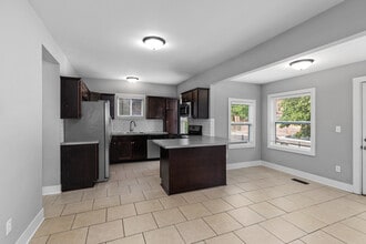 624 California St NW in Grand Rapids, MI - Foto de edificio - Building Photo