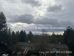 3433 McNary Pkwy in Lake Oswego, OR - Building Photo - Building Photo