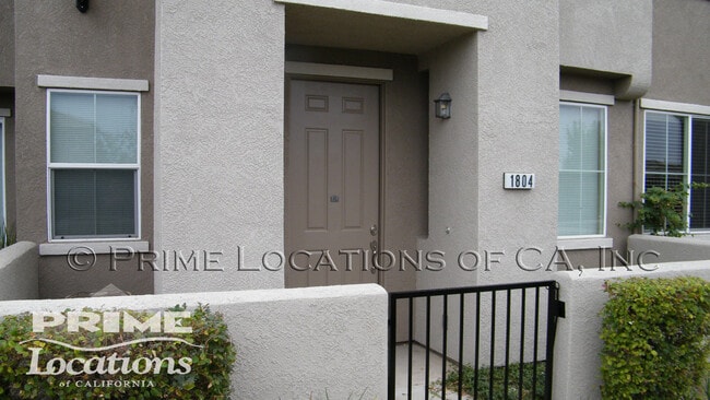 1804 Dante Cir in Roseville, CA - Foto de edificio - Building Photo