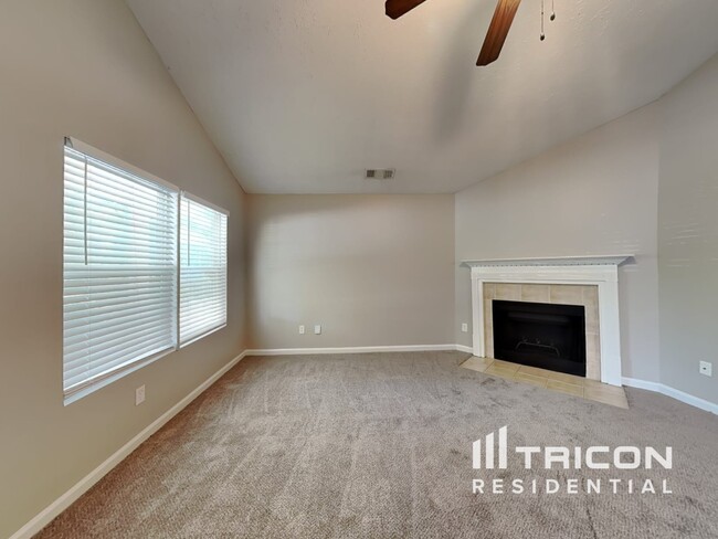 1410 Steam Engine Way NE in Conyers, GA - Building Photo - Building Photo