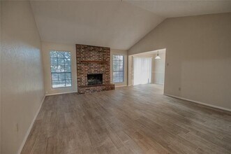 1420 Briar Run in Benbrook, TX - Building Photo - Building Photo