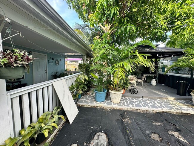 property at 104 NE 16th Ave