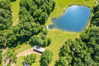 339 Fremont Rd in Chester, NH - Building Photo - Building Photo