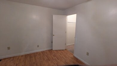 4923 State Route 19 S, Unit 2 in Belmont, NY - Foto de edificio - Building Photo