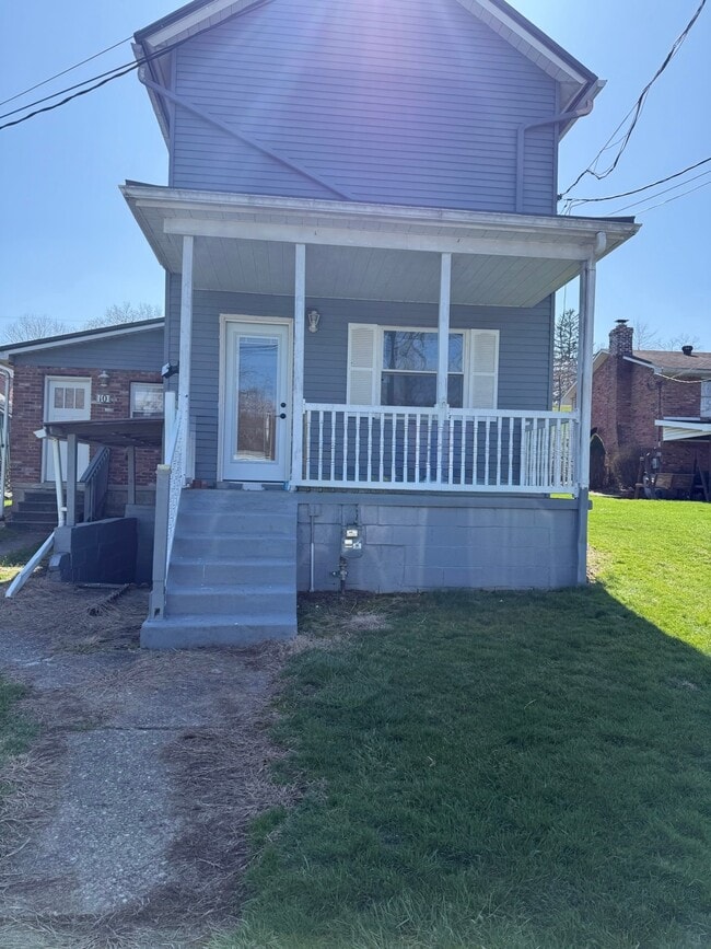 property at 10 Lincoln St