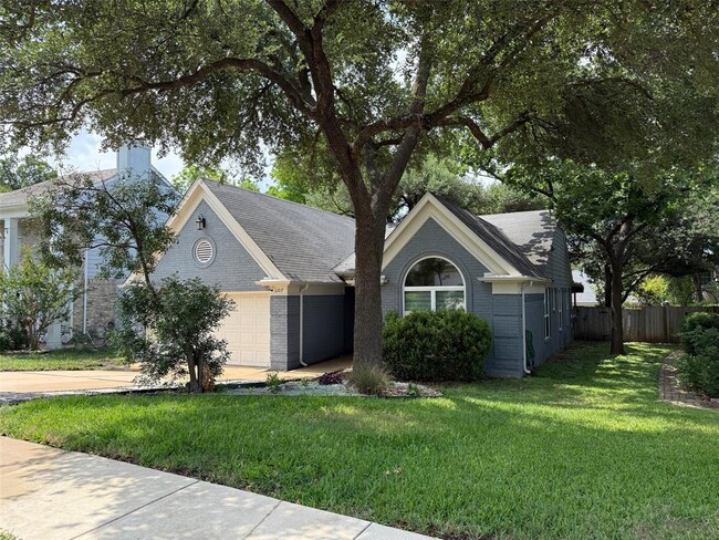 1107 Hatteras Dr in Austin, TX - Building Photo - Building Photo