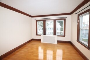 56 Matchett St, Unit #1 in Boston, MA - Building Photo - Building Photo